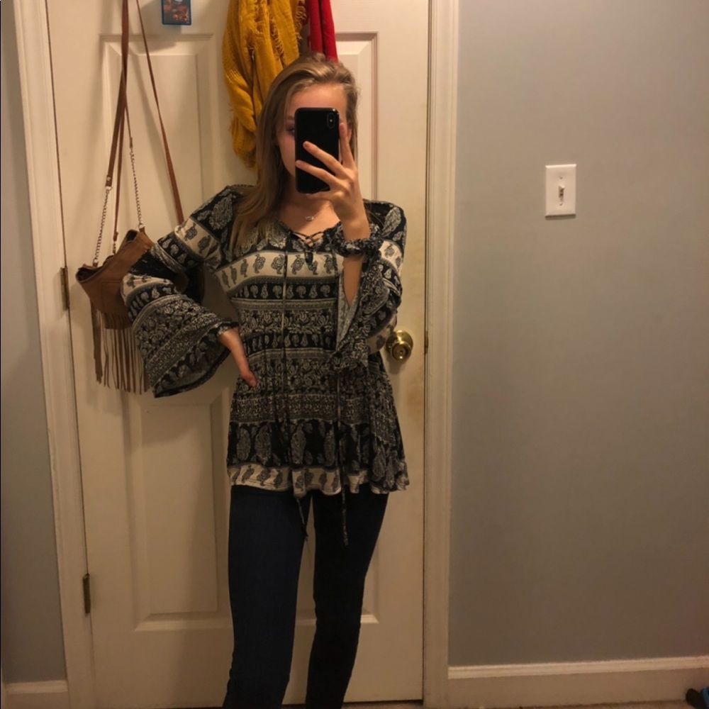 Patterned Long Sleeve Shirt